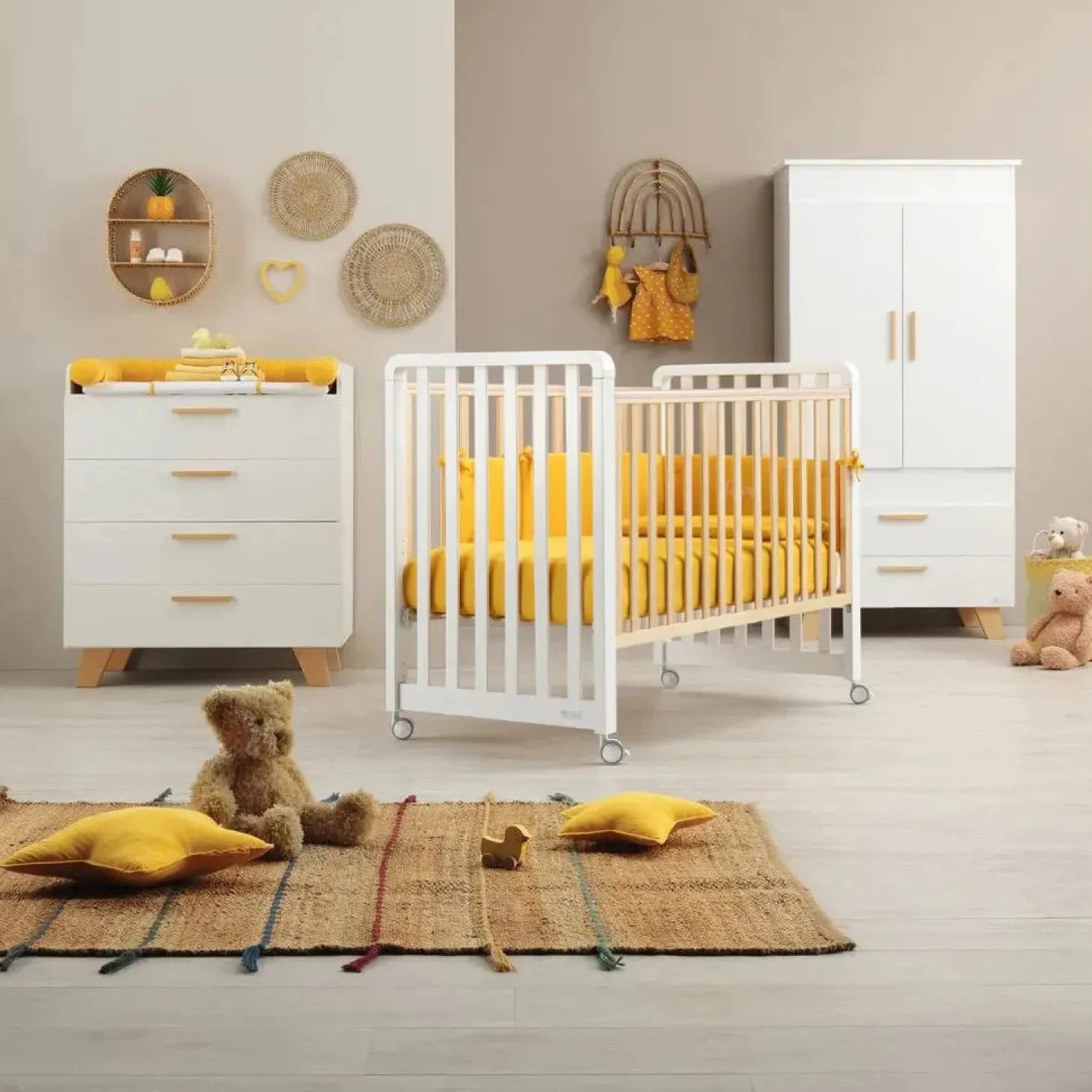 Lettino Glam 9 In 1 + Materasso + Completo Piumone Glam