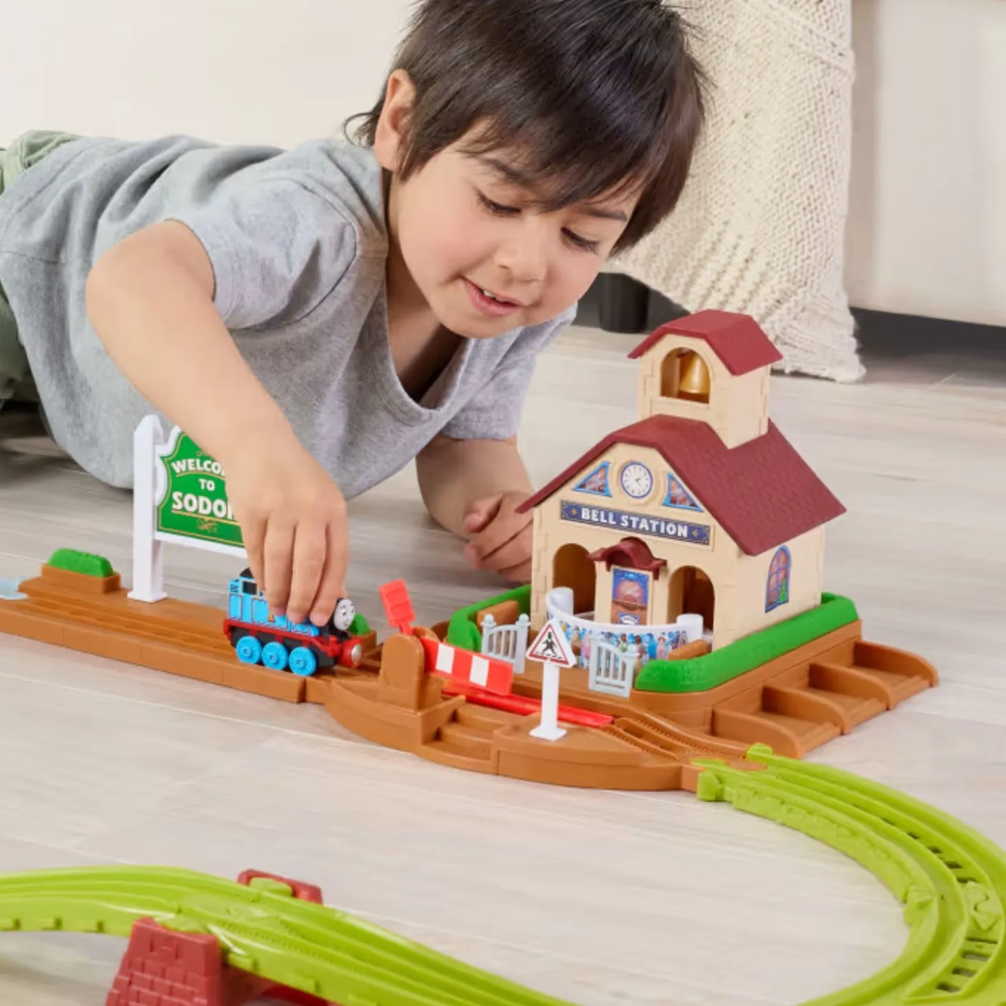 Thomas & Friends Pista Stazione Suona La Campana JLL35