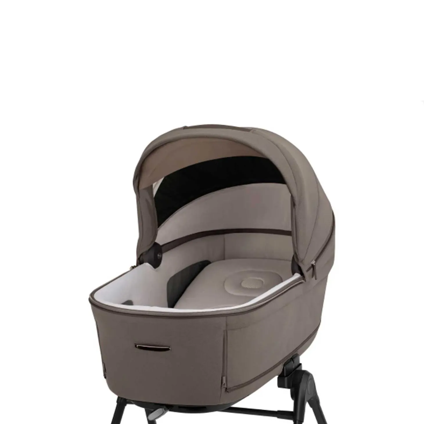 Trio Aptica XT 2026 Con Seggiolino Auto Darwin Recline Evo Isize